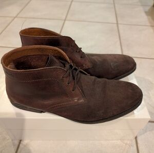 Clarks Rich Brown Leather Chukka Boots